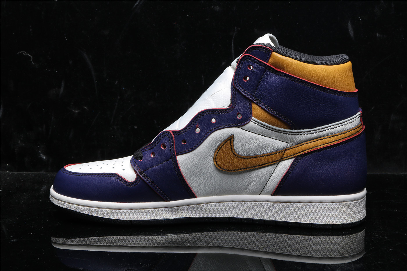 Jordan 1 Retro High  Defiant SB LA To Chicago